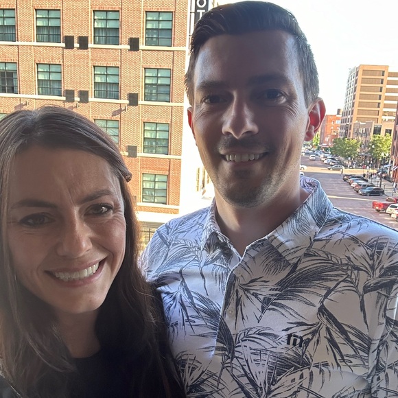 Meet your Posher, Kelly - Picture 2 of 5